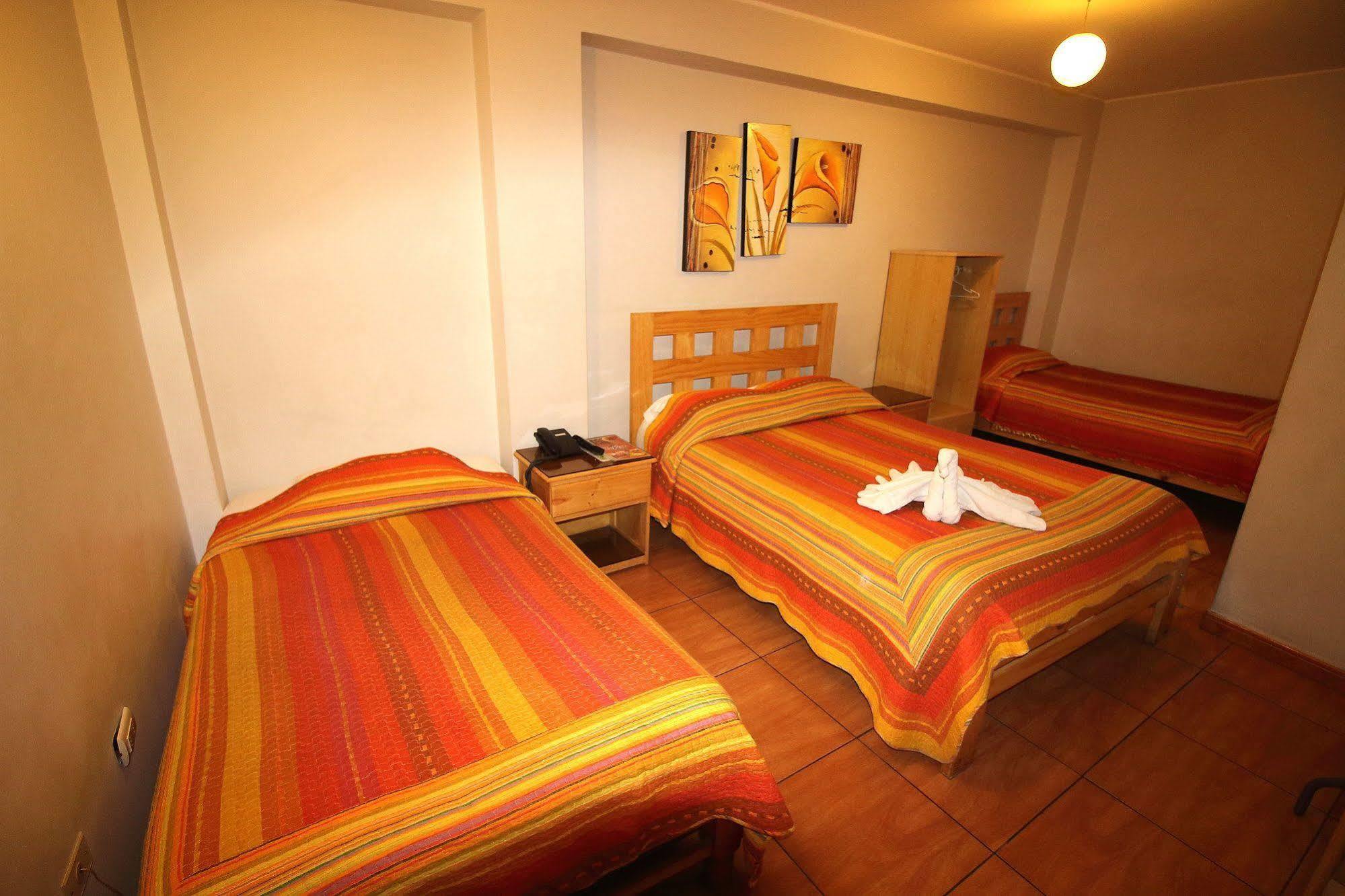 Takora Inn Tacna Exterior photo